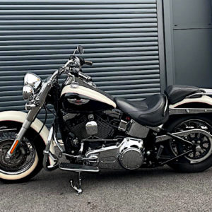 Une Harley-Davidson Softail Deluxe 2011, à vendre chez Leuk Motorcycle.