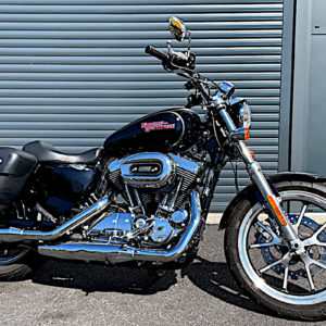 Une Harley-Davidson Sportster SuperLow 2016, à vendre chez Leuk Motorcycle.