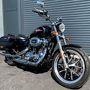 Une Harley-Davidson Sportster SuperLow 2016, à vendre chez Leuk Motorcycle.