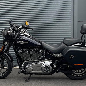 Une Harley-Davidson Sportglide 2020, à vendre chez Leuk Motorcycle.