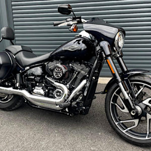 Une Harley-Davidson Sportglide 2020, à vendre chez Leuk Motorcycle.